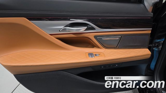 BMW 7 Series (G11) 730Ld xDrive M Sport 2020 — фото 25