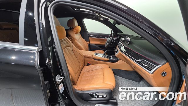 BMW 7 Series (G11) 730Ld xDrive M Sport 2020 — фото 26