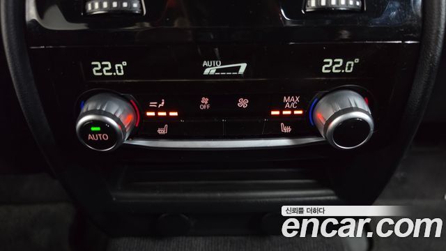 BMW 5 Series (G30) 520d xDrive M Sport Package Plus 2018 — фото 13