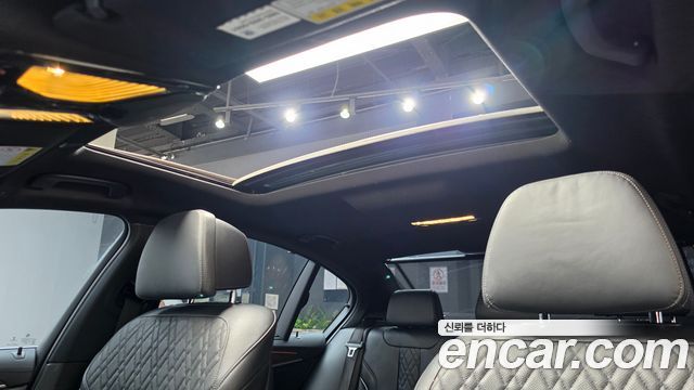 BMW 5 Series (G30) 520d xDrive M Sport Package Plus 2018 — фото 18