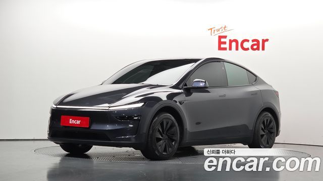 Tesla Model Y RWD