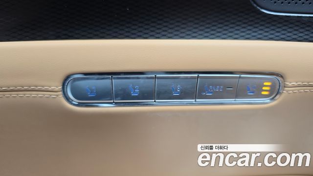 Genesis G90 (RS4) Gasoline 3.5 Turbo AWD 2022 — фото 29