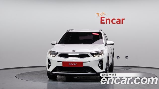 Kia Stonic 1.4 Prestige 2020 — фото 3