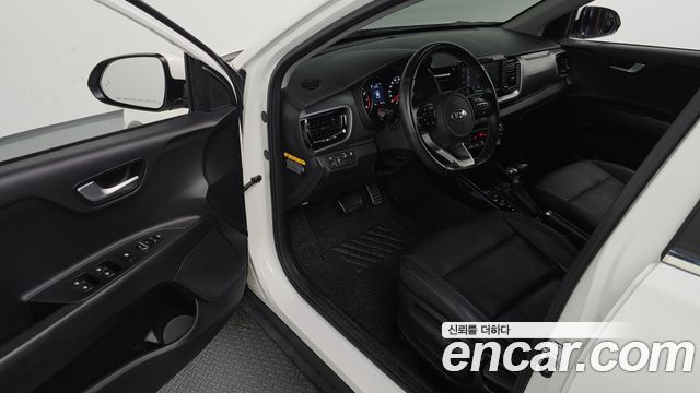 Kia Stonic 1.4 Prestige 2020 — фото 10