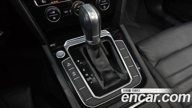 Volkswagen Passat GT (B8) 2.0 TDI Premium 2018 — фото 9