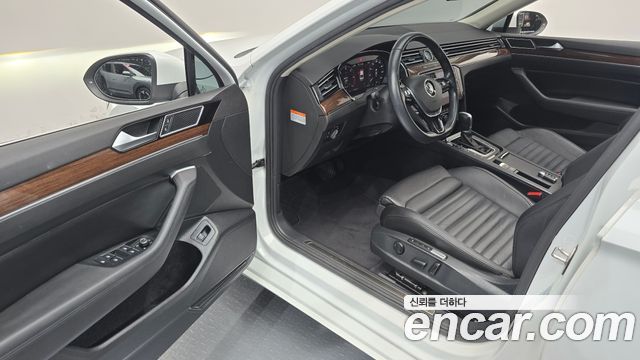 Volkswagen Passat GT (B8) 2.0 TDI Premium 2018 — фото 10