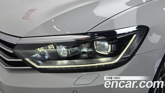 Volkswagen Passat GT (B8) 2.0 TDI Premium 2018 — фото 22