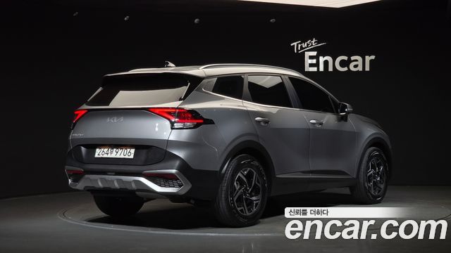 Kia Sportage (V) Diesel 2.0 2WD Prestige 2022 — фото 2