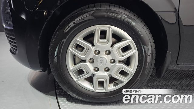 Hyundai Staria L3.5 Cargo 5-Seater Modern 2024 — фото 5