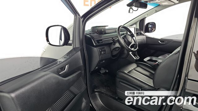 Hyundai Staria L3.5 Cargo 5-Seater Modern 2024 — фото 10