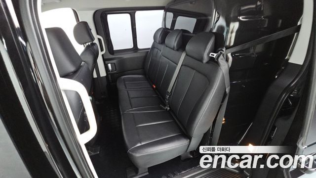 Hyundai Staria L3.5 Cargo 5-Seater Modern 2024 — фото 11