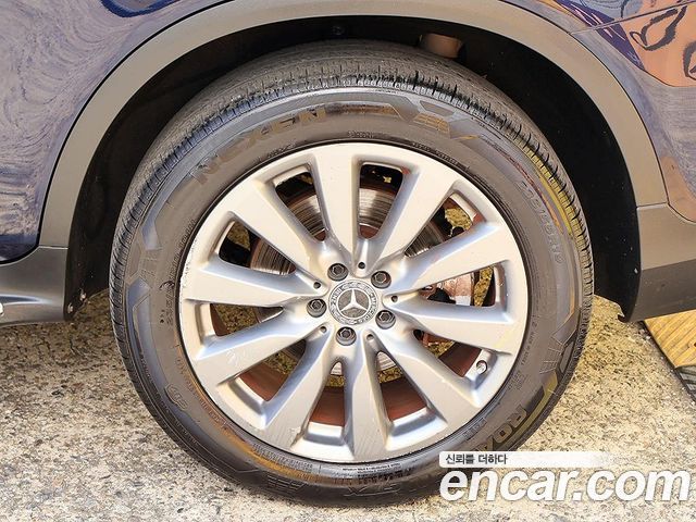 Mercedes-Benz GLC-Class (X253) GLC350e 4MATIC Premium 2019 — фото 22