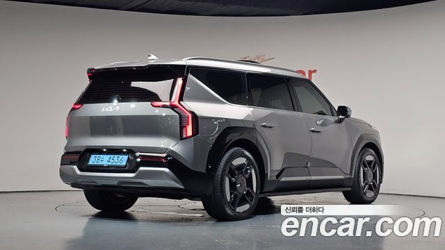 Kia EV9 Long Range 4WD Earth 2024 — фото 2