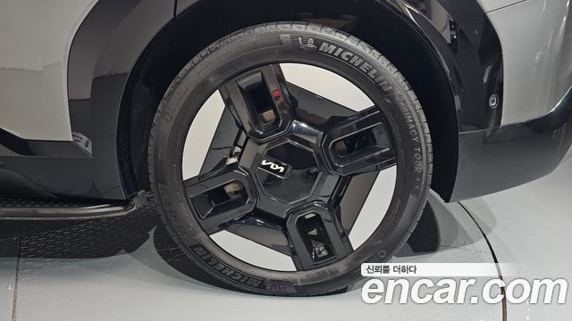 Kia EV9 Long Range 4WD Earth 2024 — фото 21