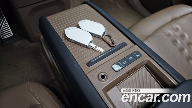 Kia EV9 Long Range 4WD Earth 2024 — фото 30