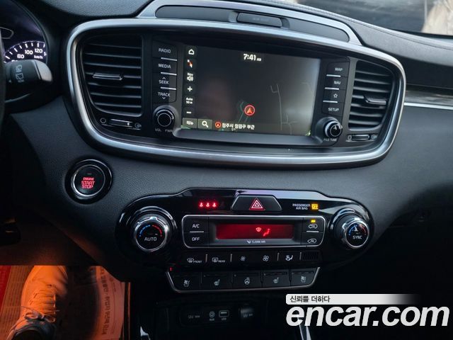 Kia Sorento Diesel 2.0 2WD Marster 2020 — фото 15