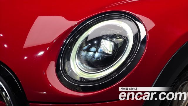 MINI Cooper Classic Plus 3rd 2022 — фото 22