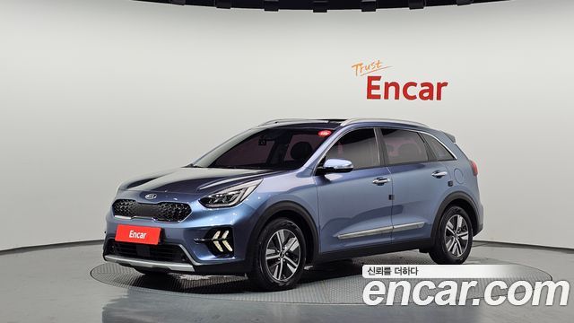 Kia Niro 1.6 HEV Noblesse Special 2020 — фото 1