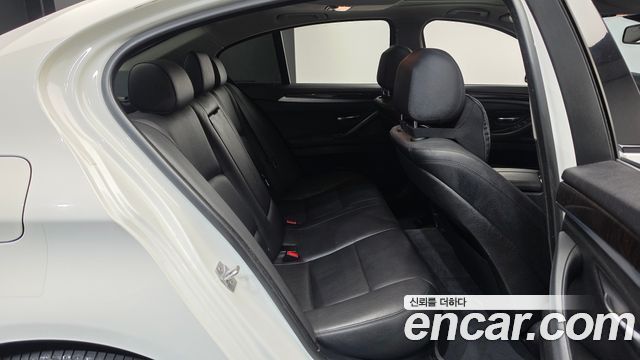 BMW 5 Series (F10) 528i M Aero Dynamic 2016 — фото 11