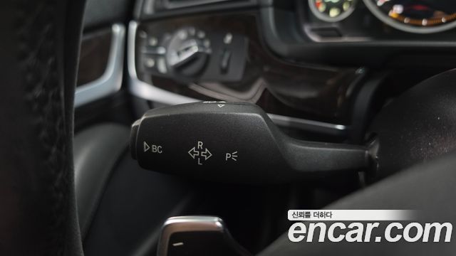 BMW 5 Series (F10) 528i M Aero Dynamic 2016 — фото 38