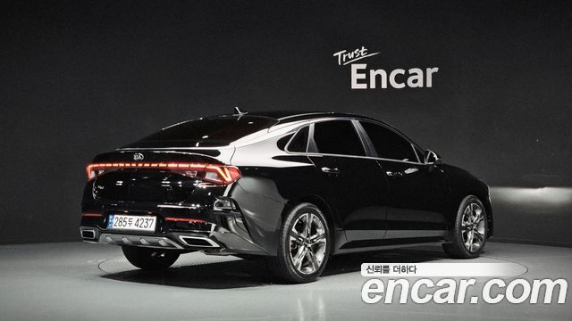 Kia K5 (III) 2.0 Noblesse 2020 — фото 2