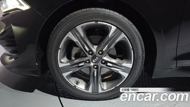 Kia K5 (III) 2.0 Noblesse 2020 — фото 5