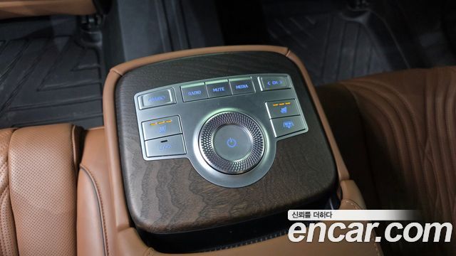 Genesis G80 (RG3) Diesel 2.2 AWD 2022 — фото 17