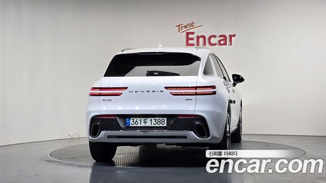 Genesis GV70 2.5T Gasoline AWD 2022 — фото 4