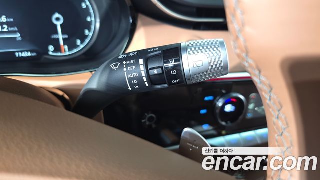 Genesis GV70 2.5T Gasoline AWD 2022 — фото 19