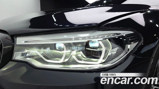 BMW 5 Series (G30) 530i xDrive M Sport Package Plus 2019 — фото 22