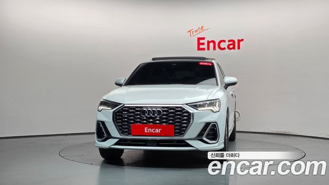 Audi Q3 (F3) 40 TFSI Quattro Premium Sport Back 2024 — фото 3