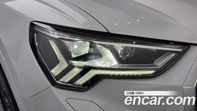 Audi Q3 (F3) 40 TFSI Quattro Premium Sport Back 2024 — фото 22