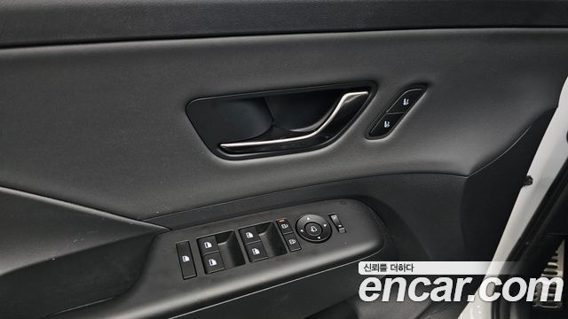 Hyundai Kona (SX2) Gasoline 1.6 Turbo 4WD Inspiration N Line 2026 — фото 17