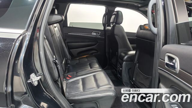 Jeep Grand Cherokee 3.6 Limited WK2 2018 — фото 11