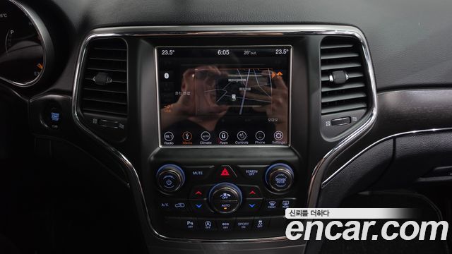Jeep Grand Cherokee 3.6 Limited WK2 2018 — фото 12