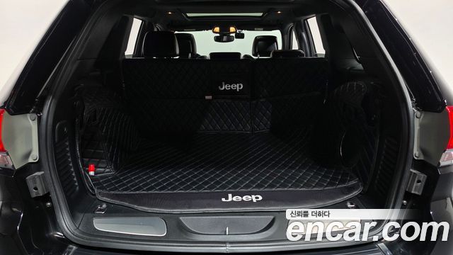 Jeep Grand Cherokee 3.6 Limited WK2 2018 — фото 20