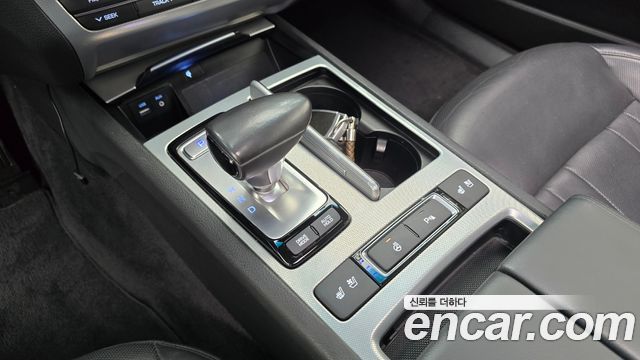 Genesis G80 3.3 GDI AWD Luxury 2017 — фото 9