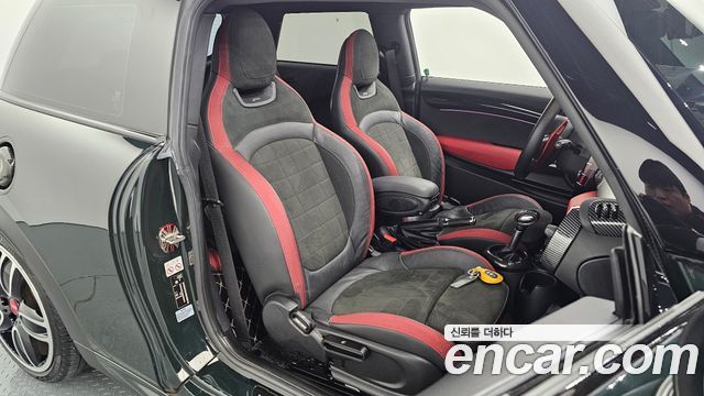MINI Cooper S JCW 3rd Generation 2019 — фото 12