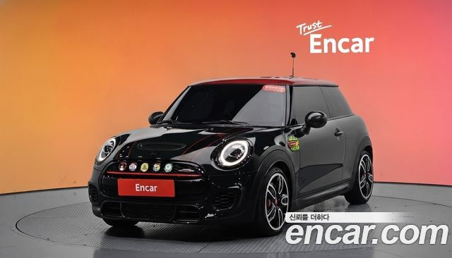 MINI Cooper S JCW 3rd Generation 2019 — фото 1