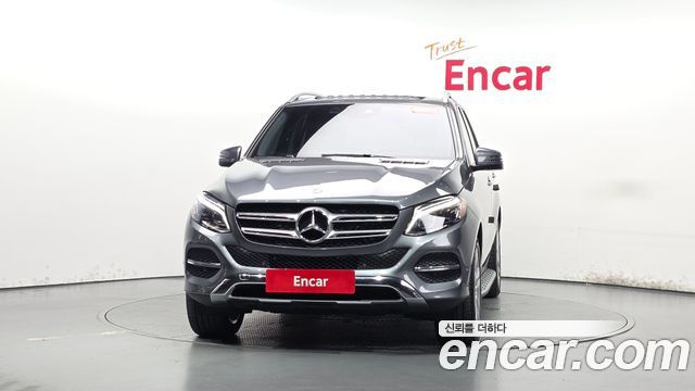 Mercedes-Benz GLE-Class (W166) GLE350 d 4MATIC 2018 — фото 3