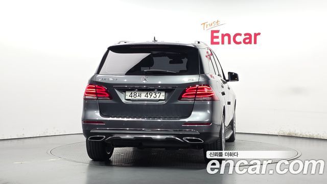 Mercedes-Benz GLE-Class (W166) GLE350 d 4MATIC 2018 — фото 4