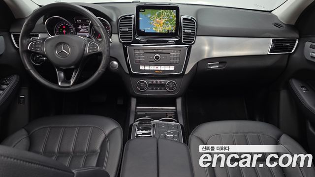 Mercedes-Benz GLE-Class (W166) GLE350 d 4MATIC 2018 — фото 7