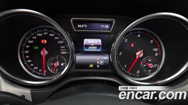 Mercedes-Benz GLE-Class (W166) GLE350 d 4MATIC 2018 — фото 8