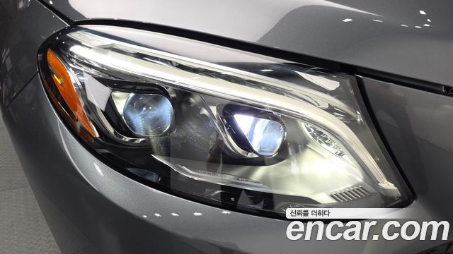 Mercedes-Benz GLE-Class (W166) GLE350 d 4MATIC 2018 — фото 28