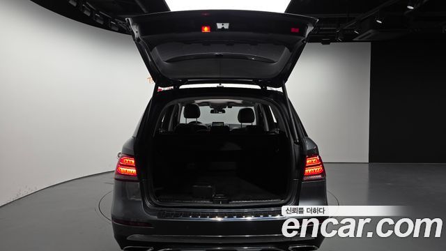 Mercedes-Benz GLE-Class (W166) GLE350 d 4MATIC 2018 — фото 34