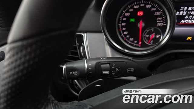 Mercedes-Benz GLE-Class (W166) GLE350 d 4MATIC 2018 — фото 35