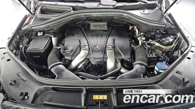 Mercedes-Benz GLS-Class (X166) GLS500 4MATIC 2017 — фото 6