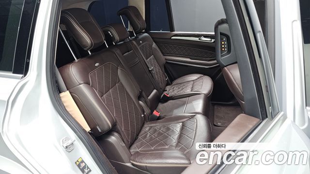 Mercedes-Benz GLS-Class (X166) GLS500 4MATIC 2017 — фото 11