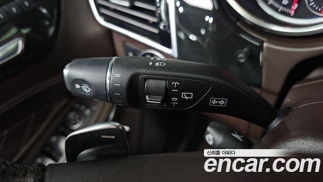 Mercedes-Benz GLS-Class (X166) GLS500 4MATIC 2017 — фото 36
