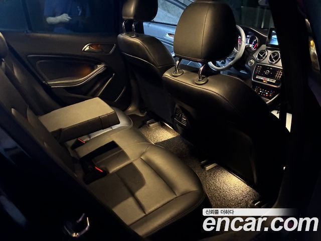 Mercedes-Benz GLA-Class (X156) GLA220 Premium 2019 — фото 5